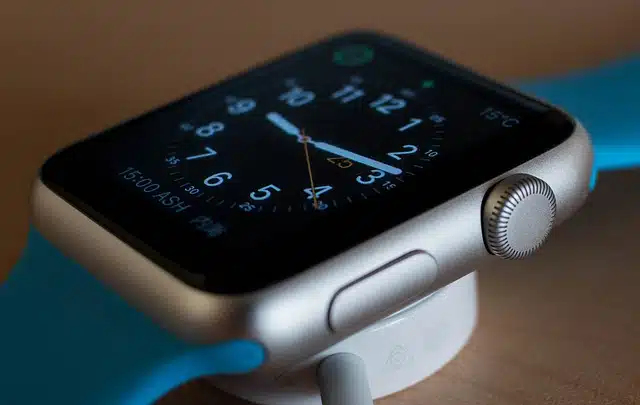 Apple Watch montre connectee