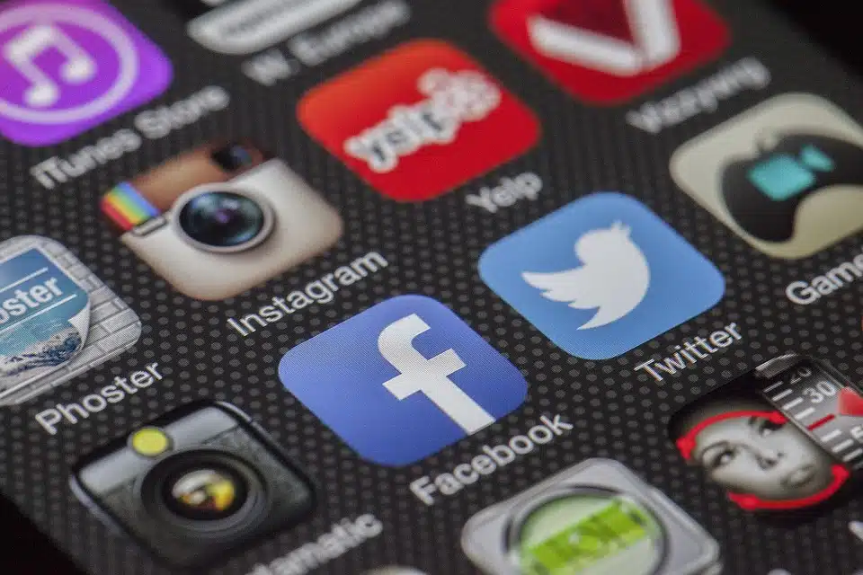 stratégie de réseaux sociaux