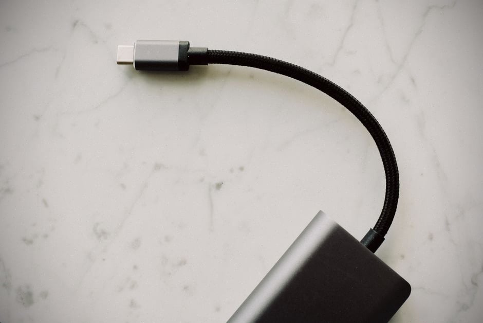 Connexion USB-C vidéo entre ordinateur portable et écran Plugable