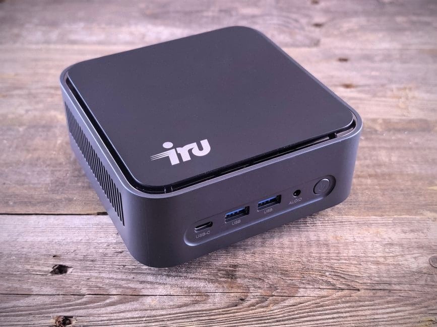 Station de travail mini-PC pour montage vidéo et écrans 4K