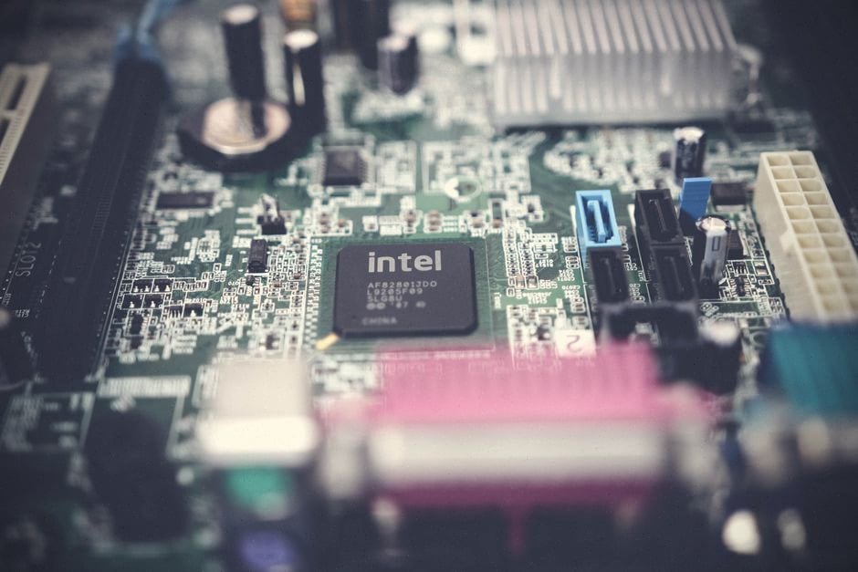 Avertissement Intel IPF dans le Gestionnaire de périphériques Windows