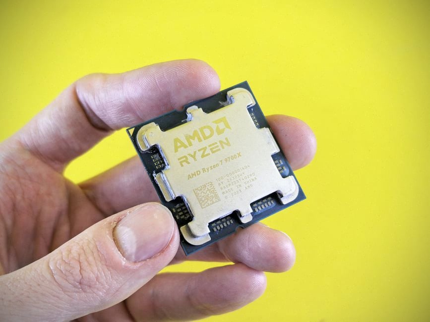 AMD sous pression malgré la demande en semi-conducteurs