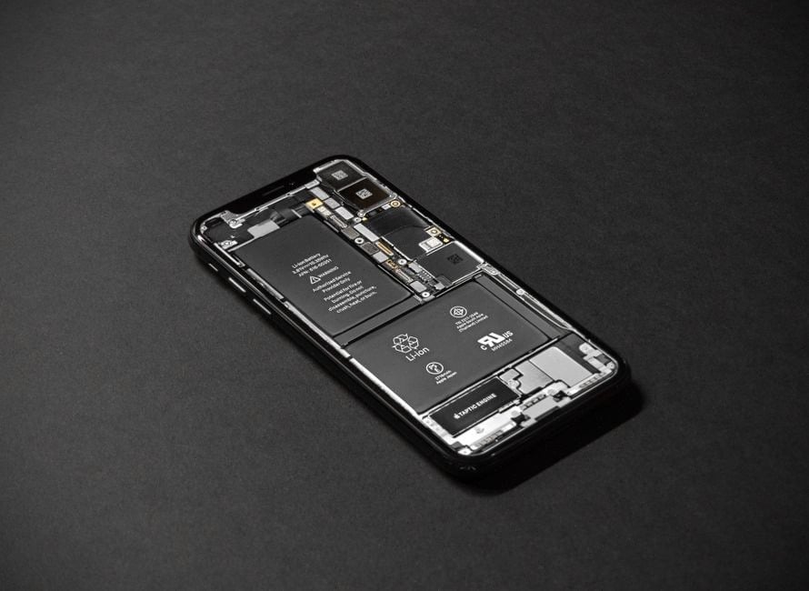Contrôle de batterie et écran pour smartphone reconditionné premium